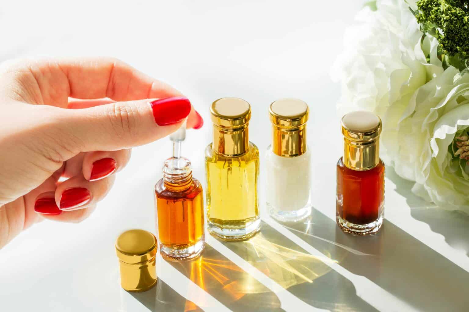 10 Merk Parfum Wanita Terlaris dan Wanginya Awet