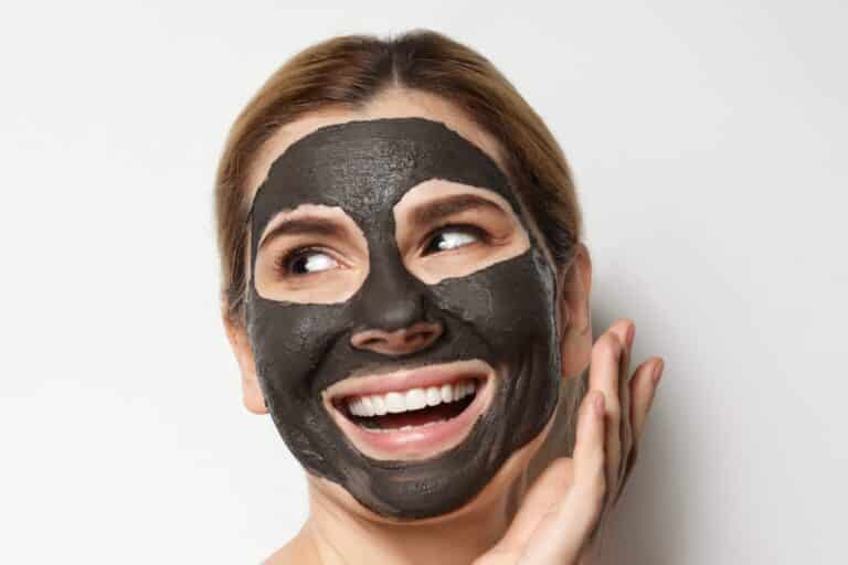 7 Merk Masker Wajah Yang Bagus Untuk Berminyak