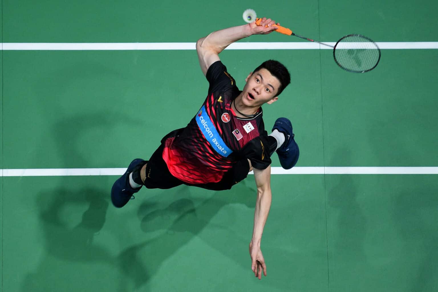 Pemilihan raket badminton berdasarkan tinggi badan dan gaya bermain